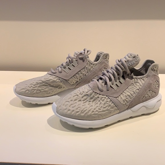 Tubular sneakers